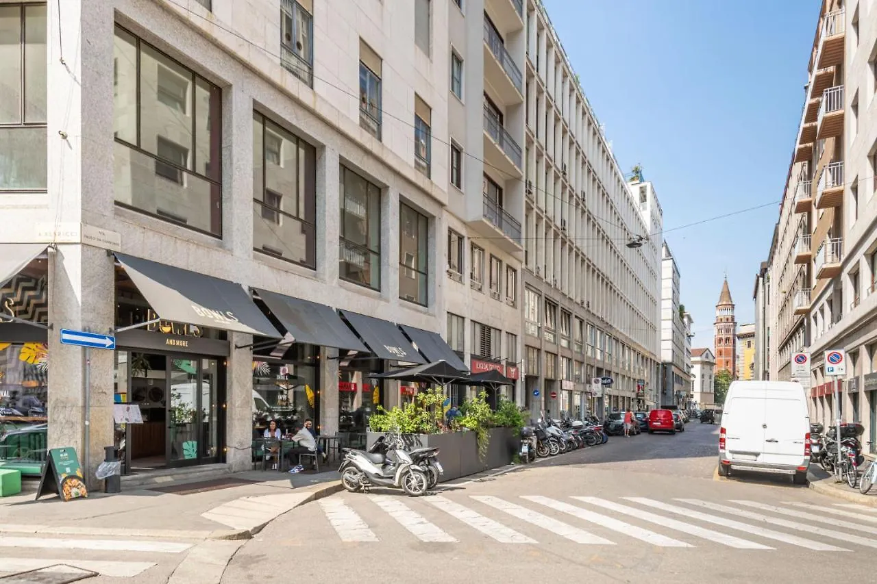Apartament Easylife - Elegante Dimora Due Passi Dal Duomo Mediolan Włochy